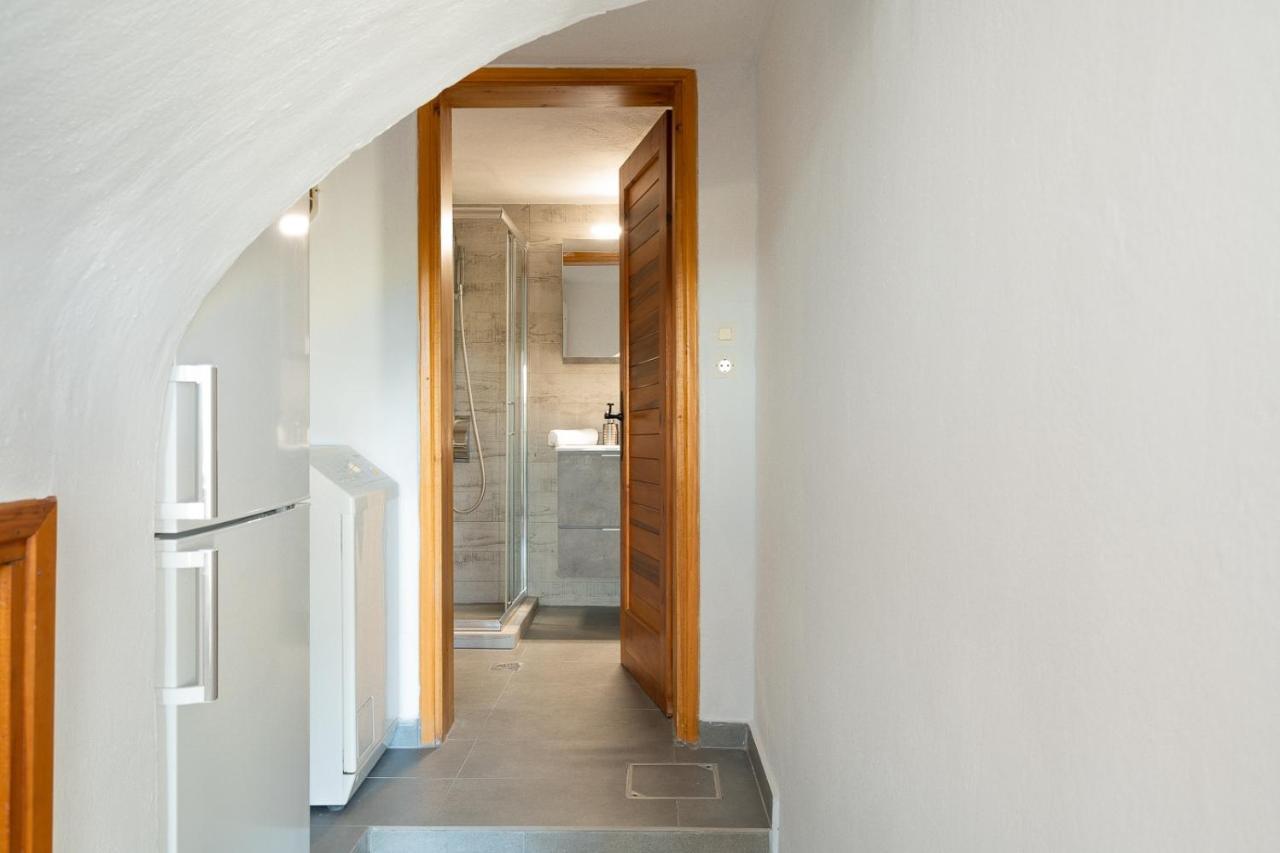 Villa Beis Pórto Ráfti Exteriör bild